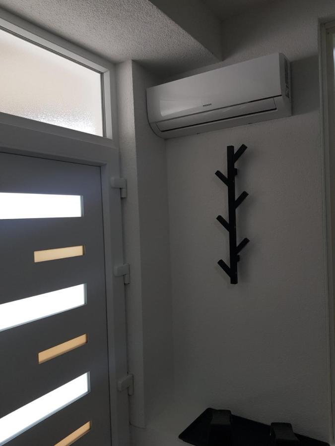 Apartmani Art ヤイツェ エクステリア 写真