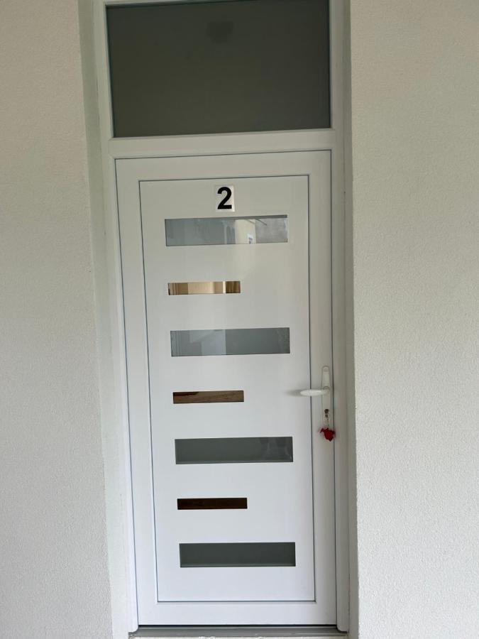 Apartmani Art ヤイツェ エクステリア 写真