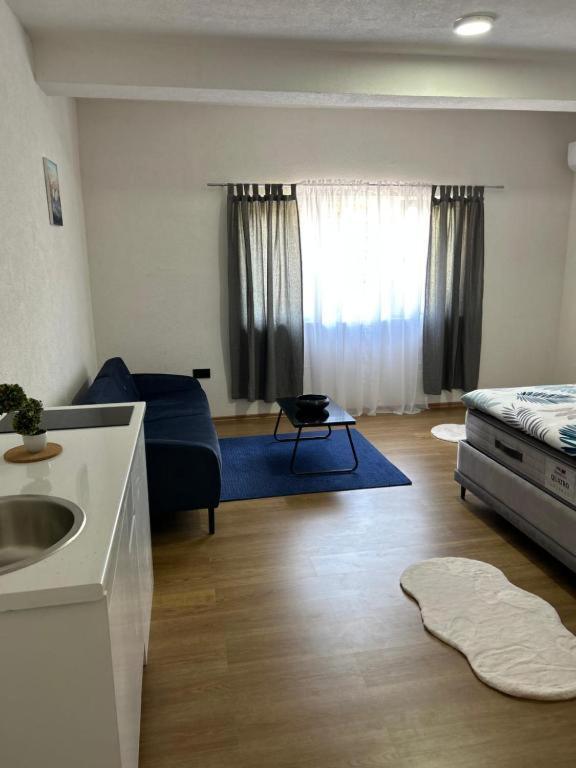Apartmani Art ヤイツェ エクステリア 写真
